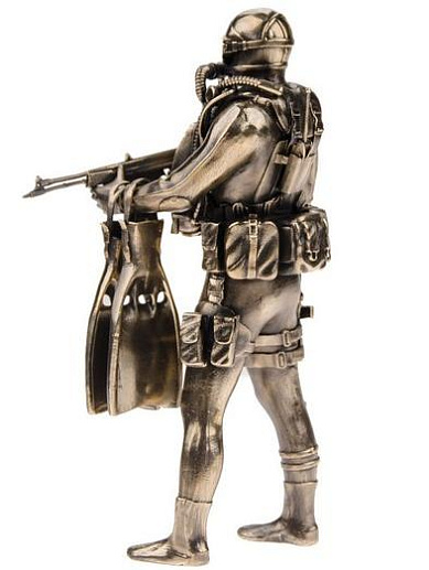 Бронзовая статуэтка "Водолаз" купить с доставкой Бронзовая статуэтка "Водолаз"